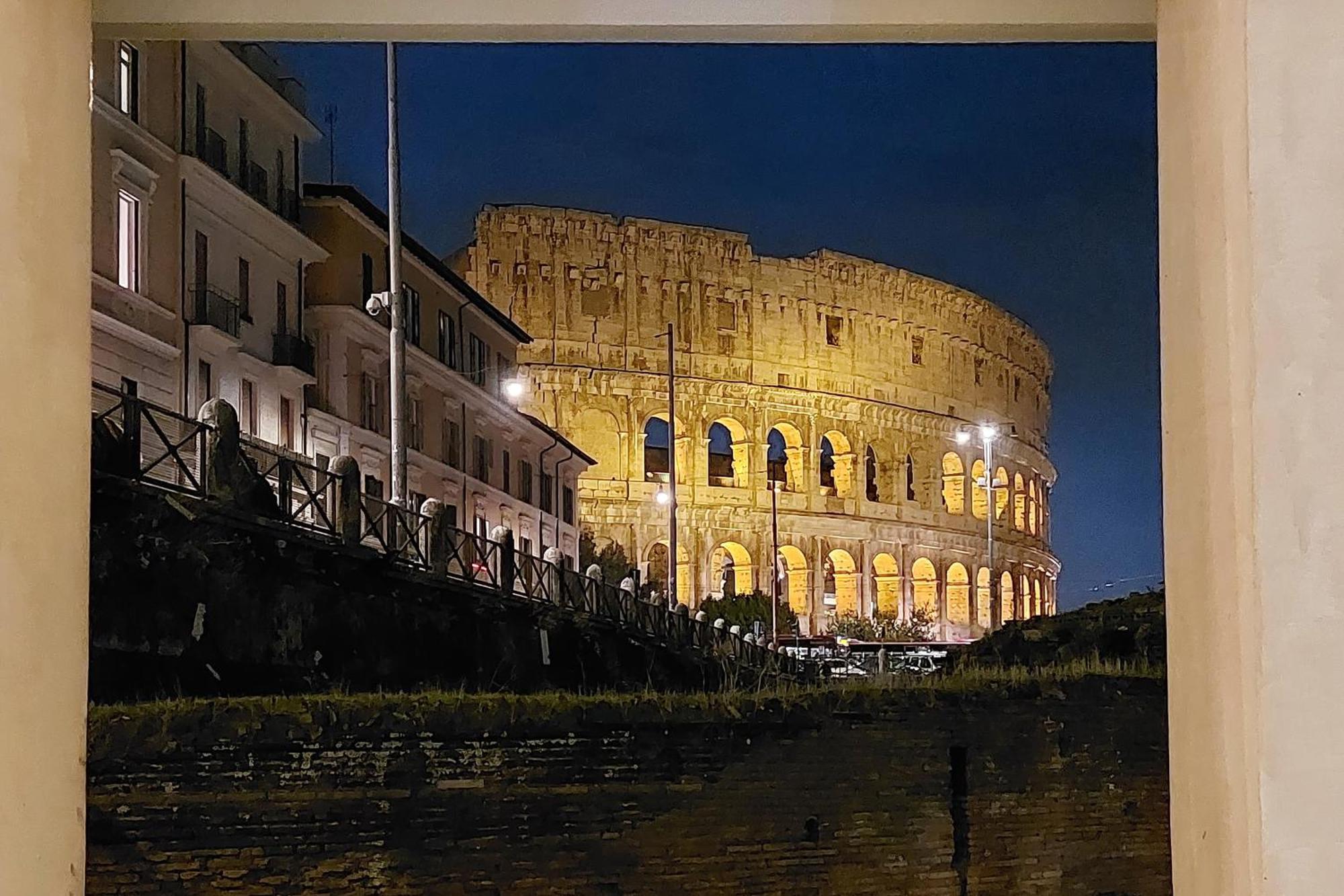 Luxury Domus Apartment 2 Rome Exterior photo